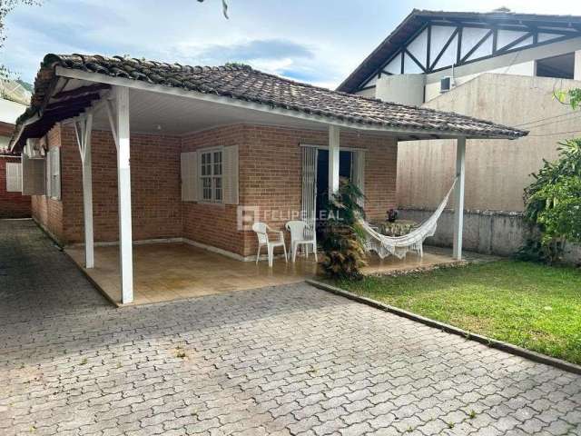 Casa em Canasvieiras  -  Florianópolis