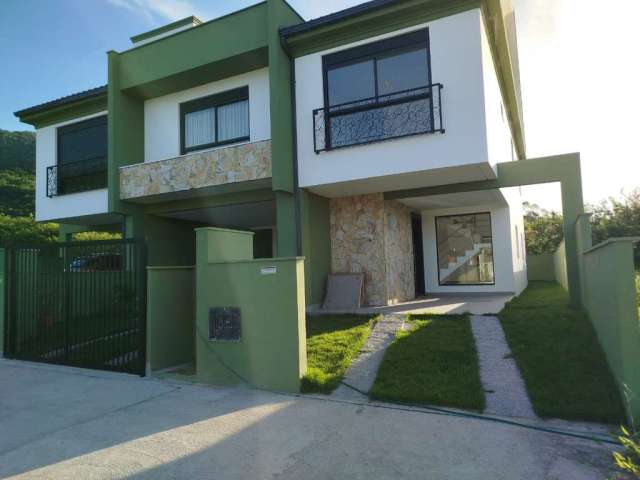 Casa em Ribeirão da Ilha - Florianópolis, SC