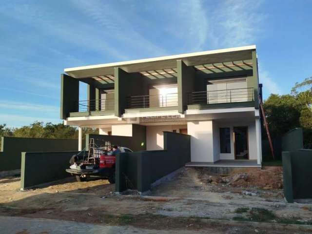 Casa Geminada em Alto Ribeirão - Florianópolis, SC