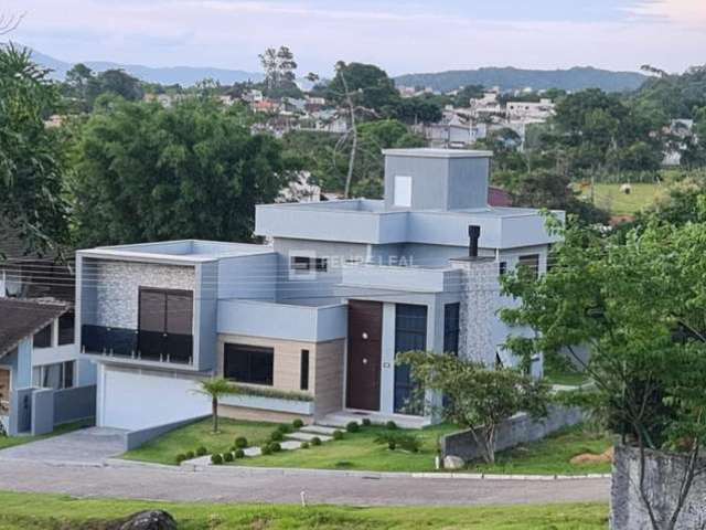 Casa em Condominio em Cachoeira do Bom Jesus Leste - Florianópolis, SC