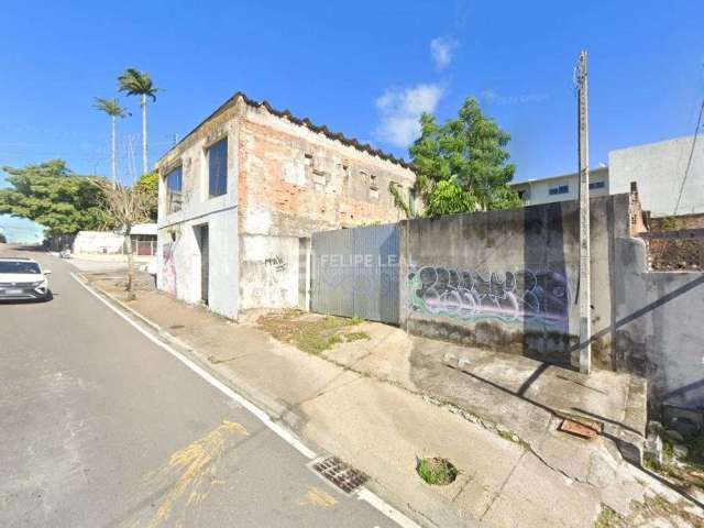 Lote / Terreno em Estreito - Florianópolis, SC