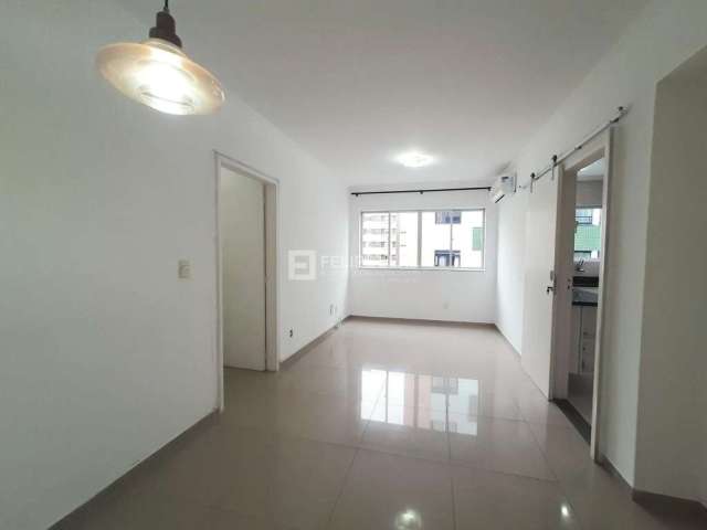 Apartamento em Centro  -  Florianópolis