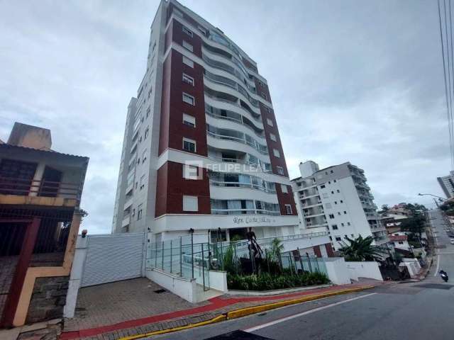 Apartamento em Barreiros  -  São José