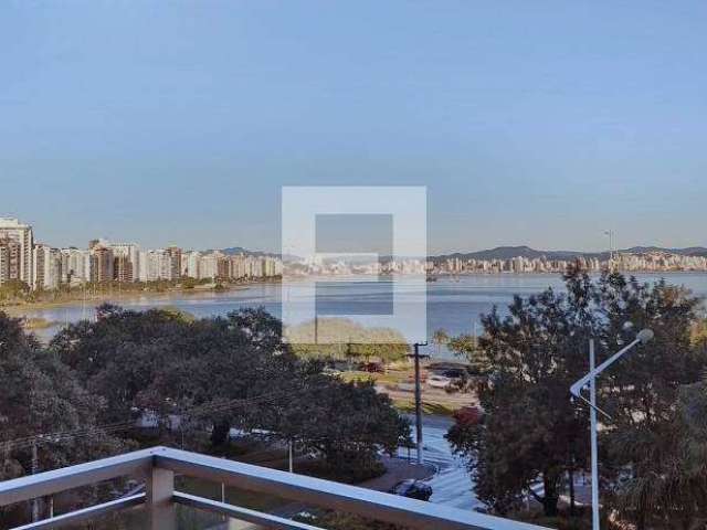 Apartamento em Agronômica  -  Florianópolis