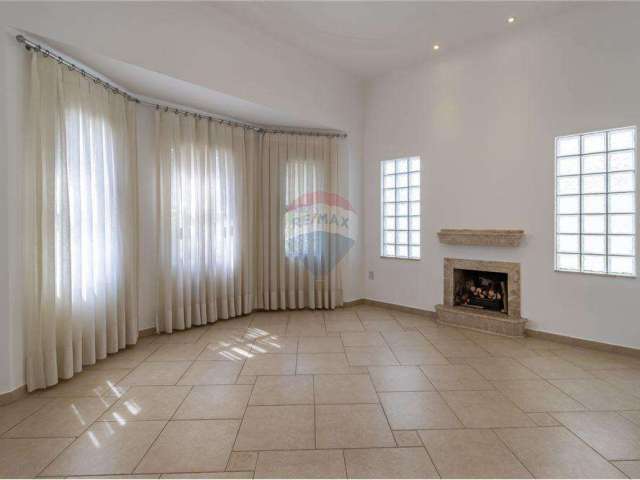 Vende-se casa 3 suítes R$1.450.000 - Condomínio Villa Brasiliana - Jd. Europa - Valinhos SP