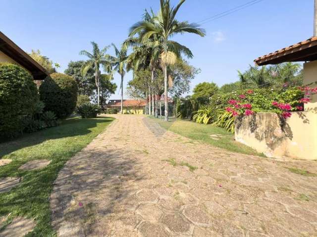 Casa com 3 quartos à venda, 247m2 por R$ 1.380.000,00 em Vinhedo - SP