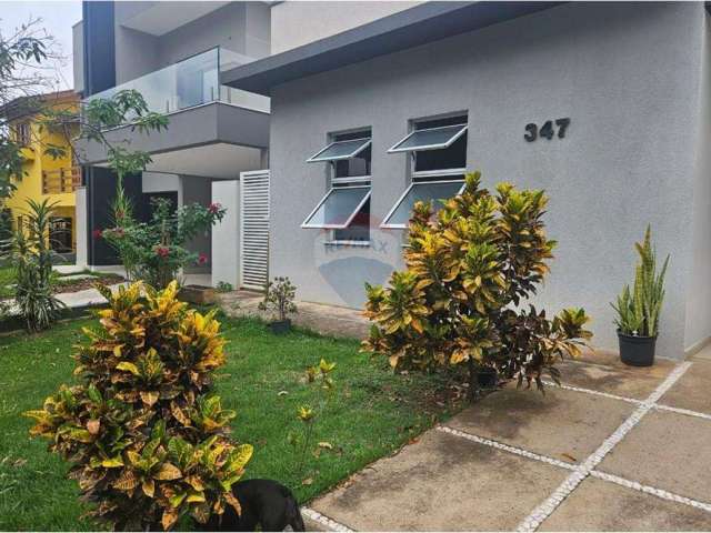 Espetacular Casa térrea em Vinhedo: Conforto e Tranquilidade. R$6.500,00 mensais +taxas