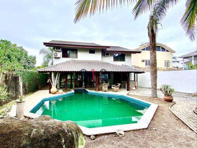 Casa de Condomínio a venda em Rio de Janeiro