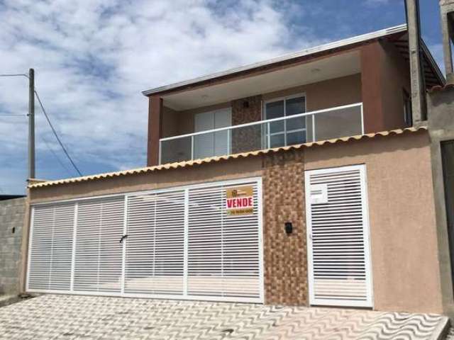 Casa de condomínio sobreposta alta, com sacada, 51,8m², 1 vaga, Samambaia