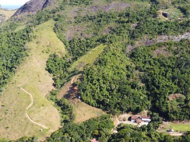 Área rural toda no pasto com acesso quase todo asfaltado em Iguape Guarapari-ES- Support Corretora