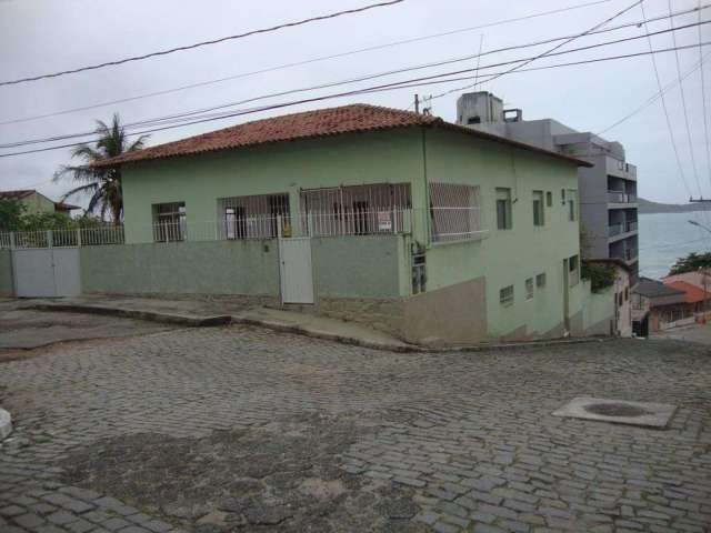 Casa com 8 quartos no Centro de Guarapari - Ampla, Sofisticada e com Vista para o Mar