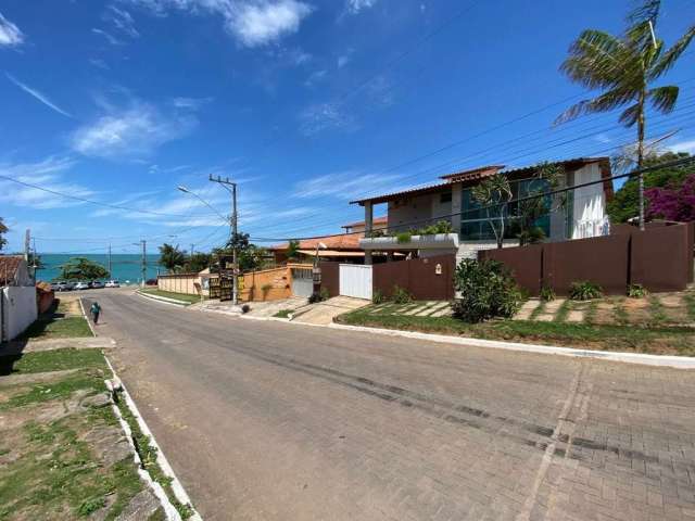 Casa de Praia 10 metros do mar  com 7 quartos na praia de Setiba Guarapari- ES- Support Corretora d