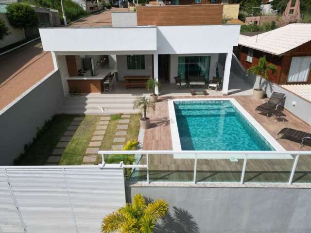 'Viva com Sofisticação: Casa Linear com 3 Suítes em Condomínio no Village do Sol, Guarapari - Suppo