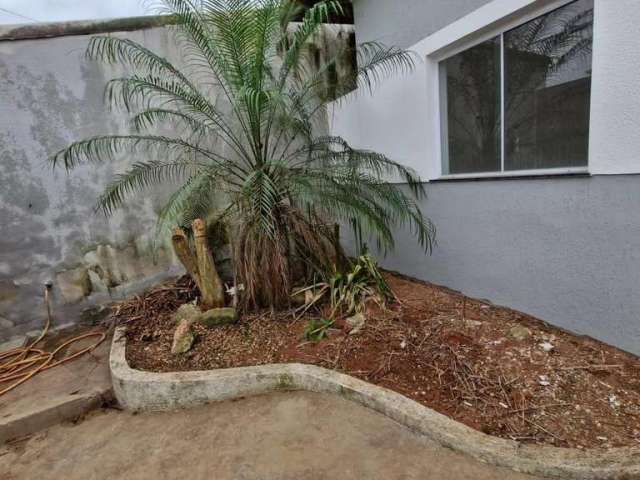 Casa para Venda em Botucatu, Marajoara, 3 dormitórios, 1 banheiro