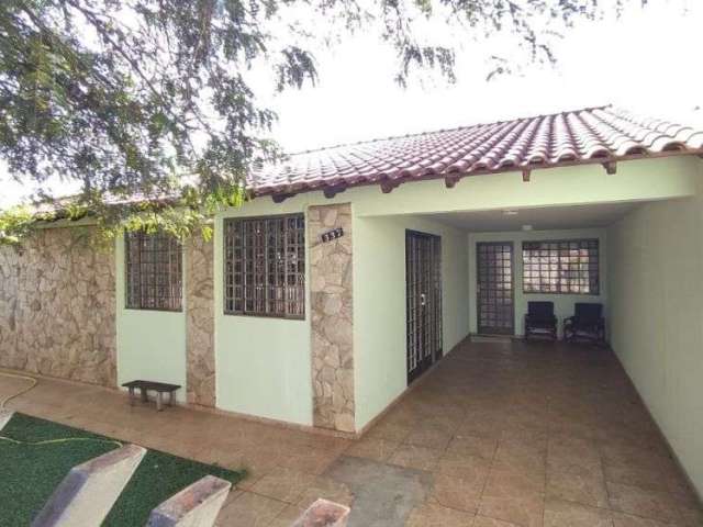 VENDA | Casa, com 3 dormitórios em Conjunto Habitacional Karina, Maringá