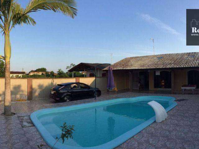 Casa á venda, localizada no- Balneário Coroados - Guaratuba/PR