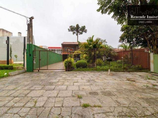 Casa á venda, localizado no bairro Bacacheri - Curitiba/PR