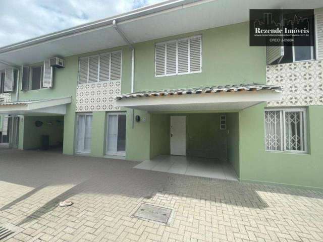 Sobrado com 3 dormitórios à venda, 130 m² por R$ 660.000,00 - Centro - Guaratuba/PR