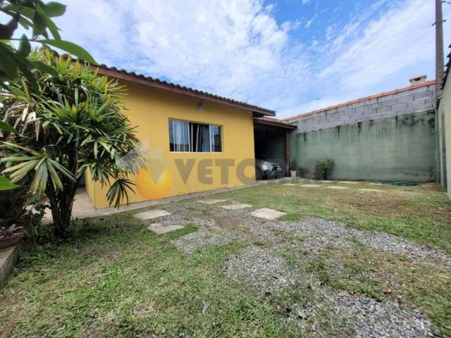 Casa a venda com 2 quartos sendo 1 suíte em Pontal de Santa Marina Caraguatatuba SP