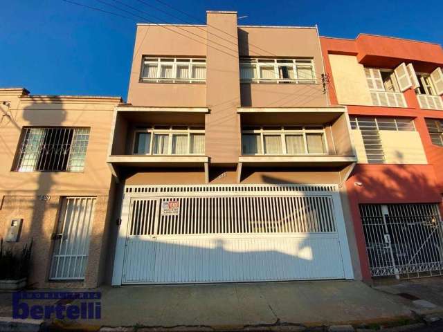 Casa com 3 dormitórios à venda, 366 m² por R$ 950.000,00 - Centro - Bragança Paulista/SP