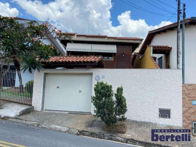 Casa  de madeira pré-fabricada com 3 dormitórios à venda, 96 m² por R$ 450.000 - Jardim Califórnia - Bragança Paulista/SP