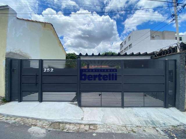 Casa com 3 dormitórios à venda, 200 m² por R$ 600.000,00 - Centro - Bragança Paulista/SP