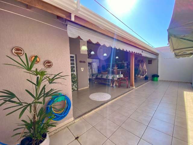 Casa com 3 dormitórios sendo 1 suite à venda, 320 m² por r$ 880.000 - vila santa maria - americana/sp