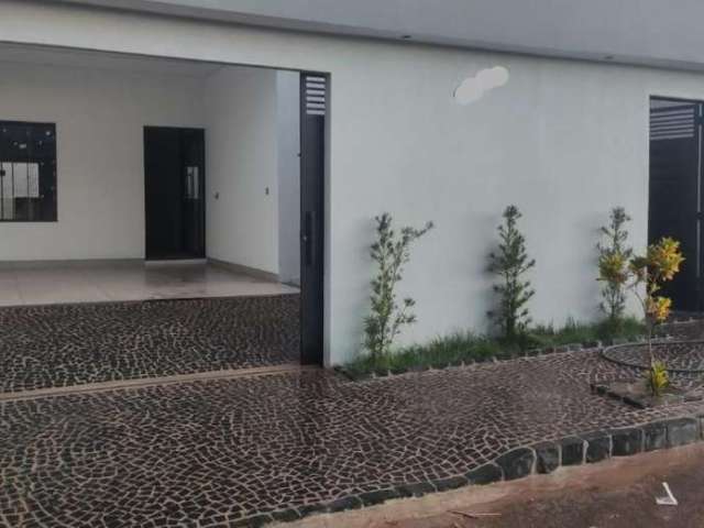 Casa para Venda em Uberlândia, Jardim América, 3 dormitórios, 1 suíte, 2 banheiros, 3 vagas