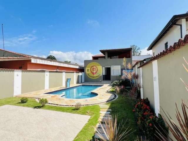 Venda de casa com piscina em Boracéia, São Sebastião