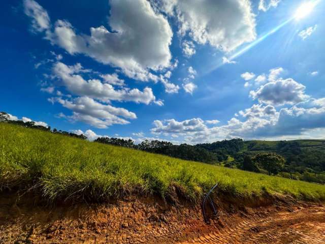 Terreno em santa isabel  com vista incrivel!