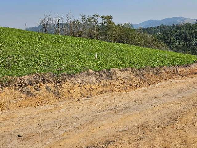 Lote para chácara em santa isabel com acesso a rio .