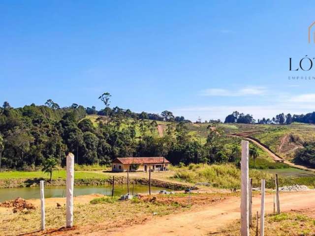 Terreno em Cotia: Ideal para Construir Próximo ao Centro e aos Pontos Turísticos