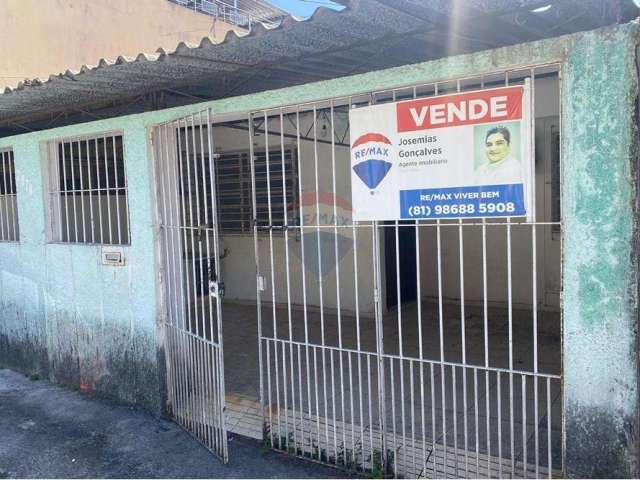 Casa nascente à Venda: 3 Quartos em San Martin, Recife