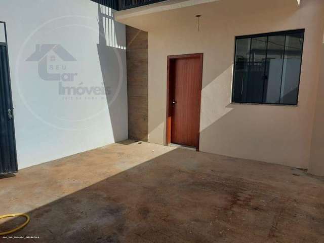 Casa para Venda em Juiz de Fora, Parque Independência, 2 dormitórios, 2 banheiros, 1 vaga