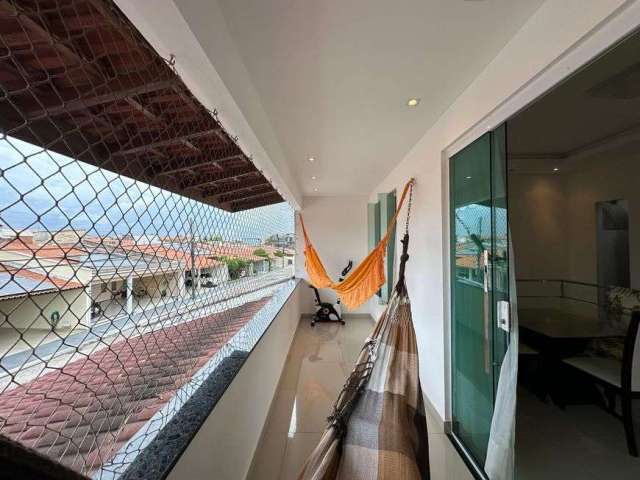 Casa no Gran Village Turu , com 4 quartos ( 2 suites), piscina privativa, quintal