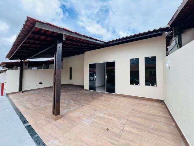 Casa de condomínio com 3 quartos, quintal e dependencia, R$ 575.000,00