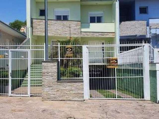 Casa com 3 dormitórios à venda, 224 m² por R$ 1.250.000,00 - Santa Catarina - Caxias do Sul/RS