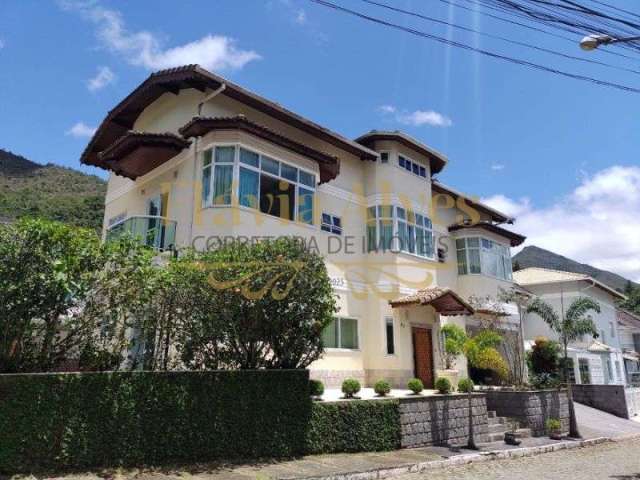 Casa em condomínio teresópolis tijuca