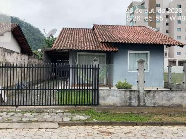 Oportunidade!! Casa 02 dormitórios, valor diferenciado. VENDA ABAIXO DO VALOR DE MERCADO!