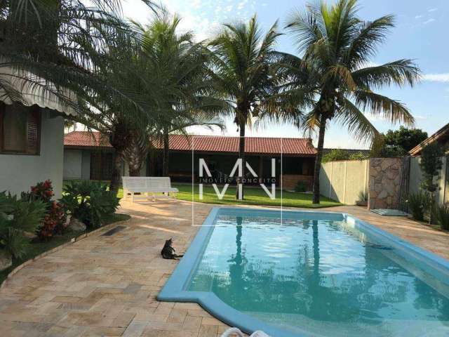 Casa à venda no Condomínio Zuleika Jabour em Salto/SP.