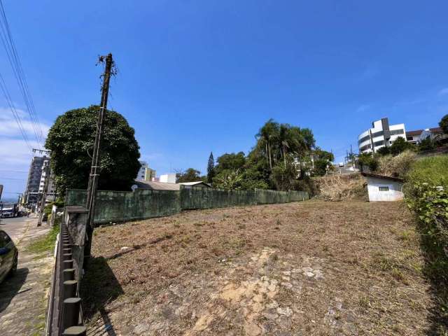 Terreno Amplo Perto da Praia em Barra Velha - SC