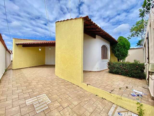 Casa com 4 Quartos para locação, 360m²