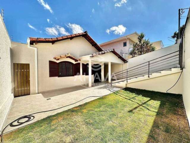 Casa com 3 Quartos para Aluguel, Lote 360m²