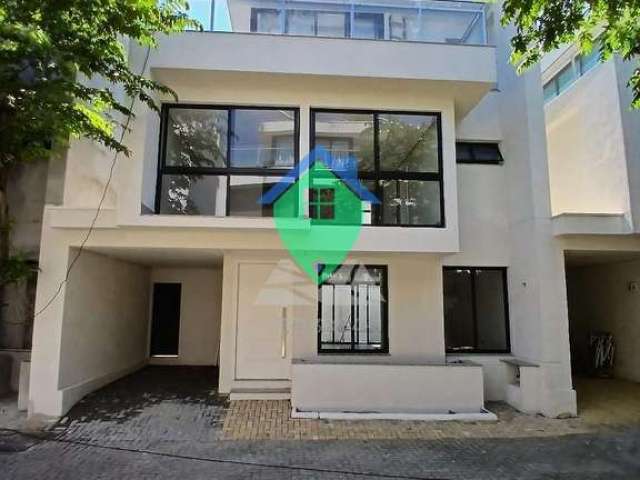 Casa Triplex com 5 dormitórios à venda, 176 m² por R$ 3.000.000 - Camburi - São Sebastião/SP