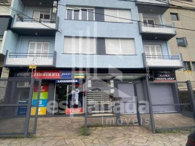 Excelente apartamento na Cel. Bordini, em frente ao Supermercado Zaffari. Imóvel amplo, muito arejado, com dois dormitórios, sala, cozinha, área de serviço.