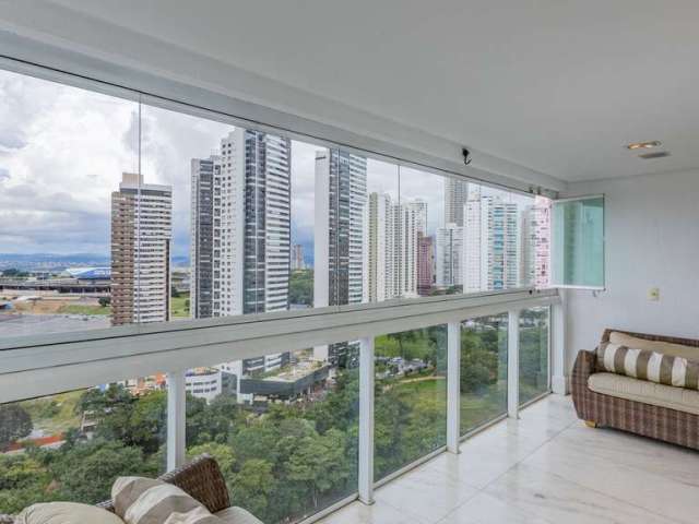 Cobertura Duplex à venda, com 342 m² e 3 suítes no Jardim Goiás