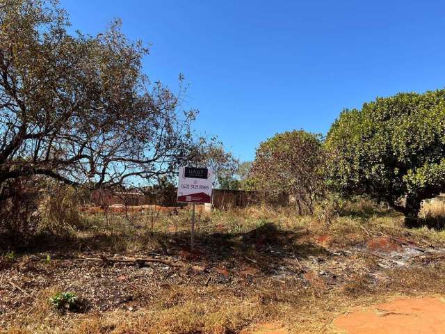 Terreno amplo e bem localizado em  Aparecida de Goiânia