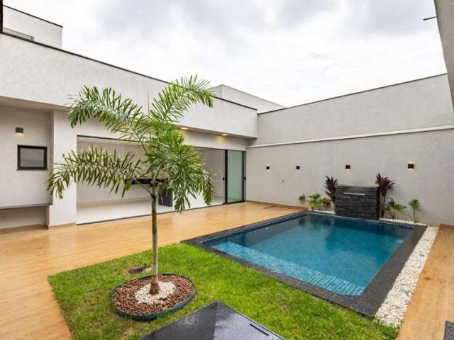 Casa térrea a venda com piscina churrasqueira, Parque Paineiras II, Goiânia