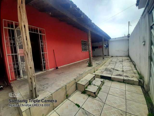 Casa no Taruma com piscina