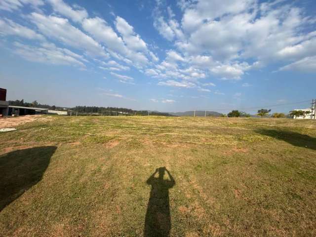 Terreno de 800 m² no condomínio terras da alvorada no medeiros em jundiaí - sp